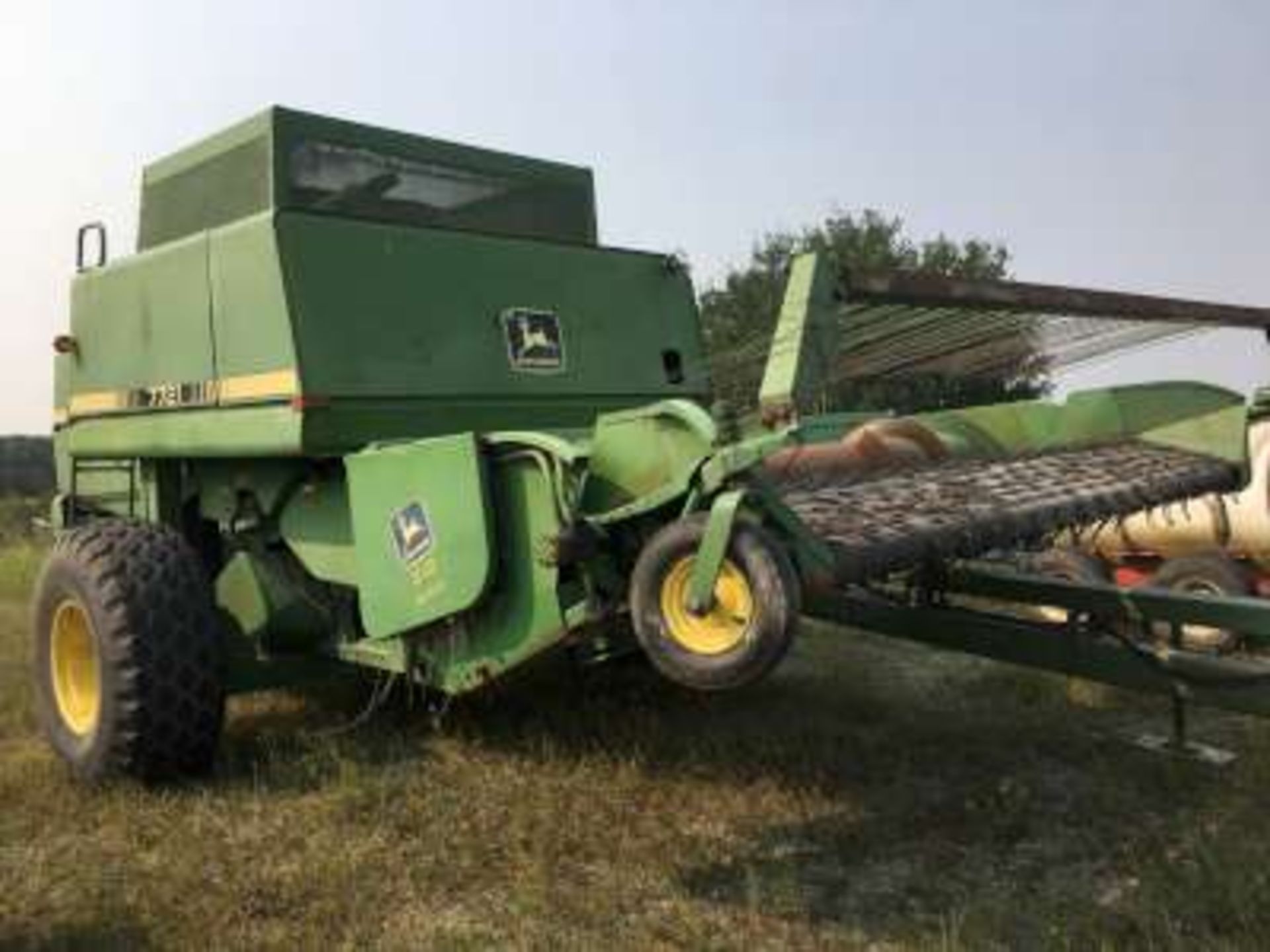 JD 7721 combine