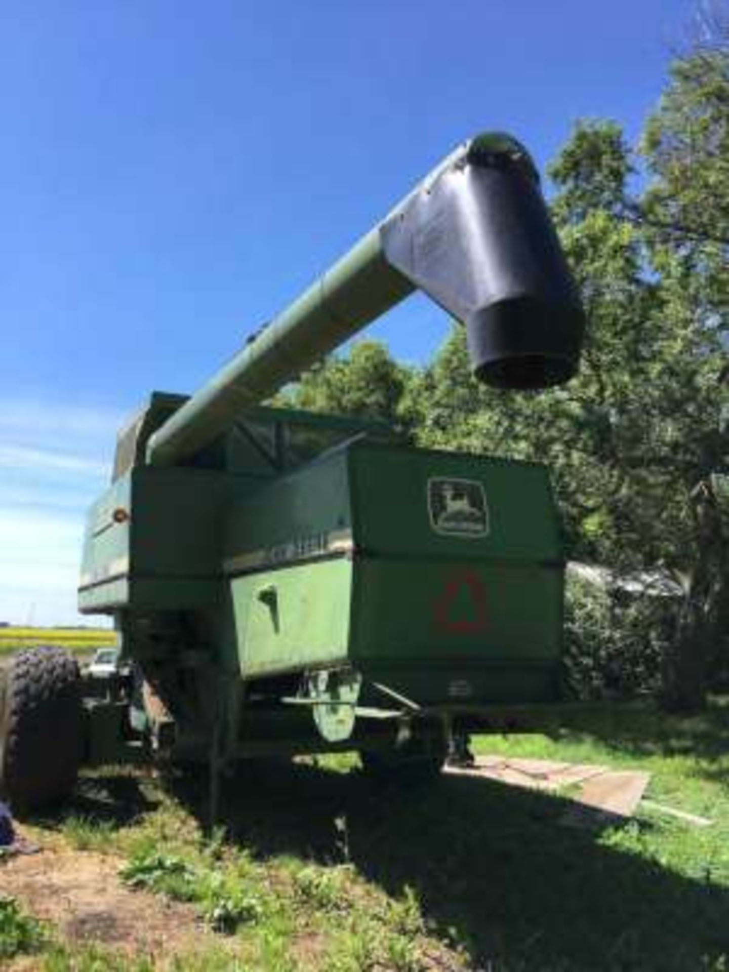 JD 7721 combine - Image 4 of 6