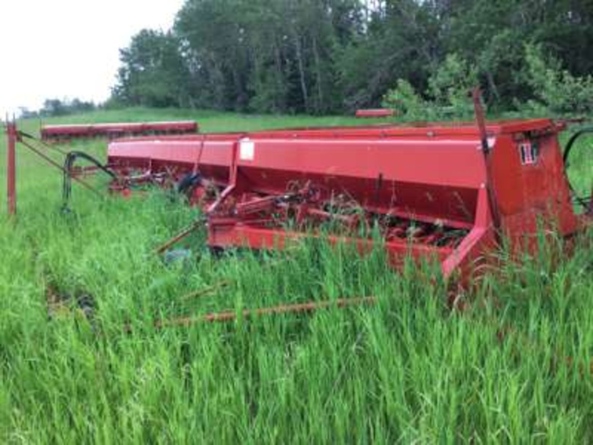 IH 6200 Press Drills w/transport 3x10fts