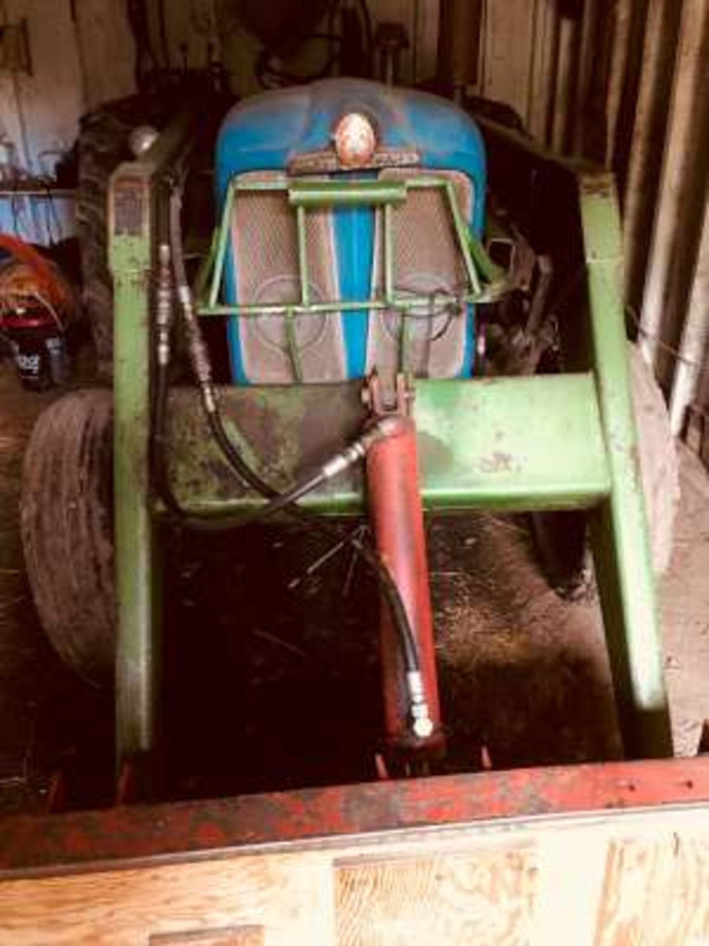 Fordson Super Major tractor, 3pth, dsl, fel, 16.9-30 tires - Image 5 of 5