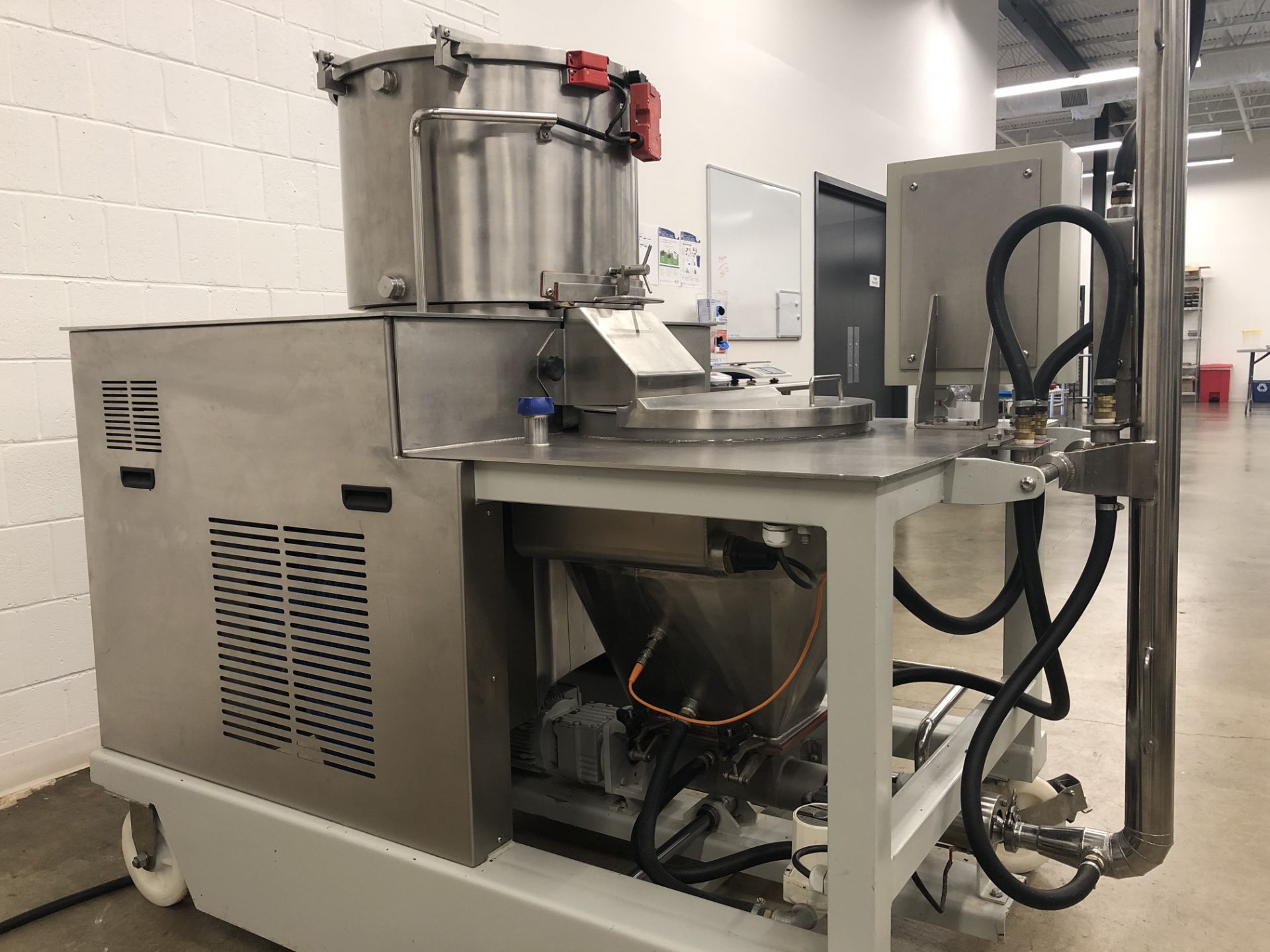 Jaf Inox 30 kg Batch Knife Mill, 3 phase, 220 volts, new 2015 - Image 6 of 6