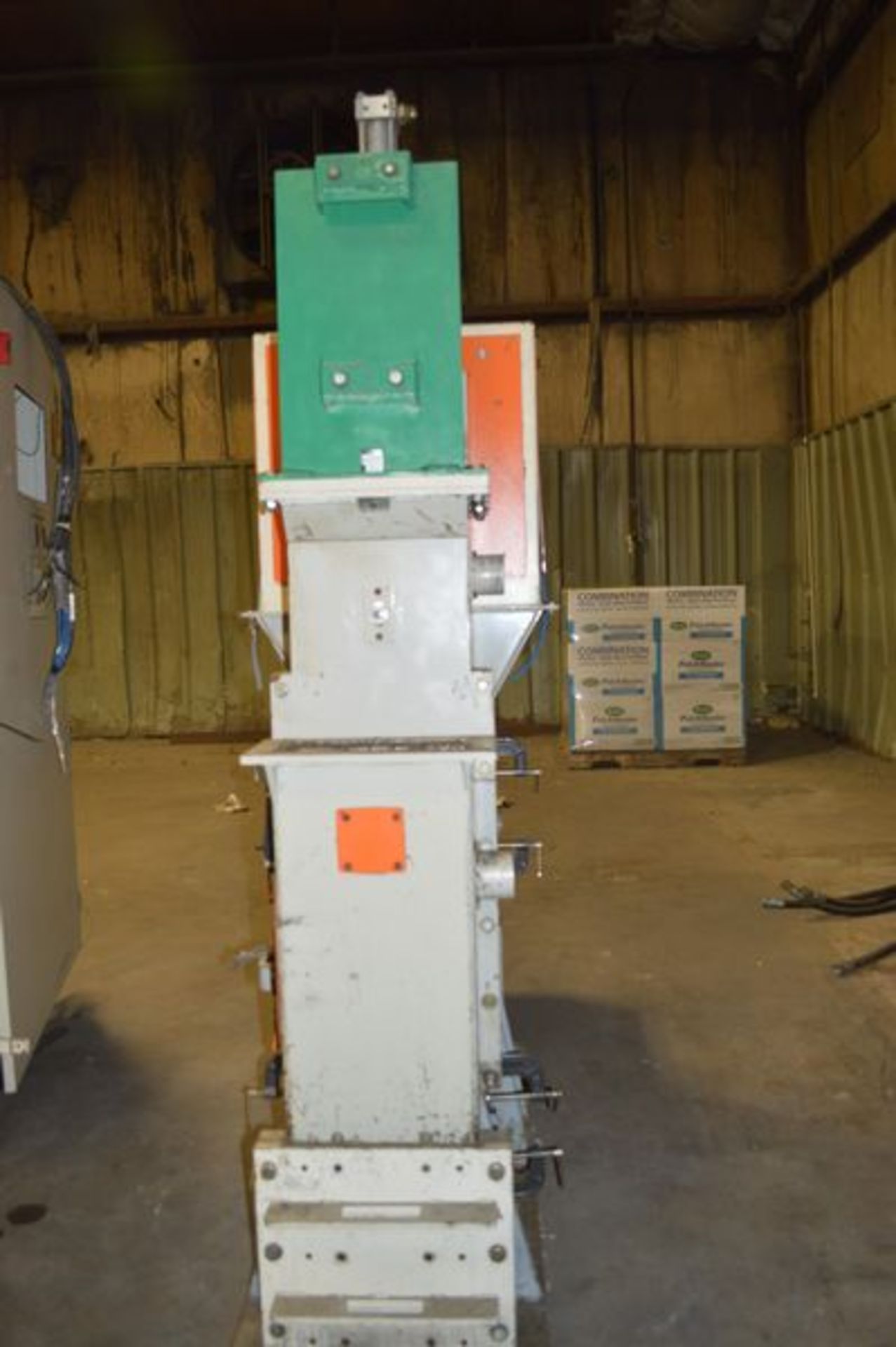 MODEL PT1000 ESSEGI FORM FILL & SEAL BAGGING MACHINE - Image 32 of 46