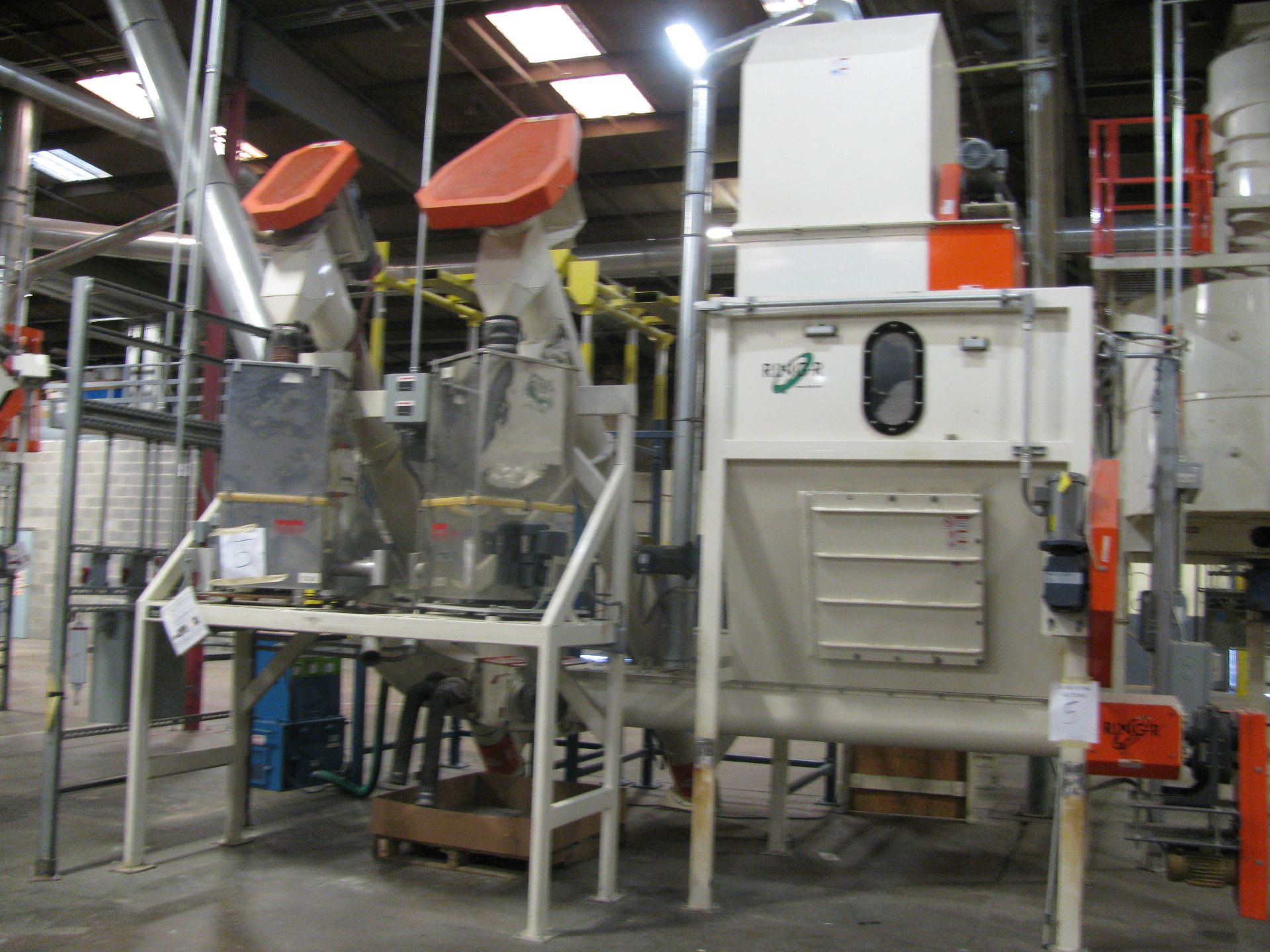 RING-R Feed & Fertilizing Mixing System