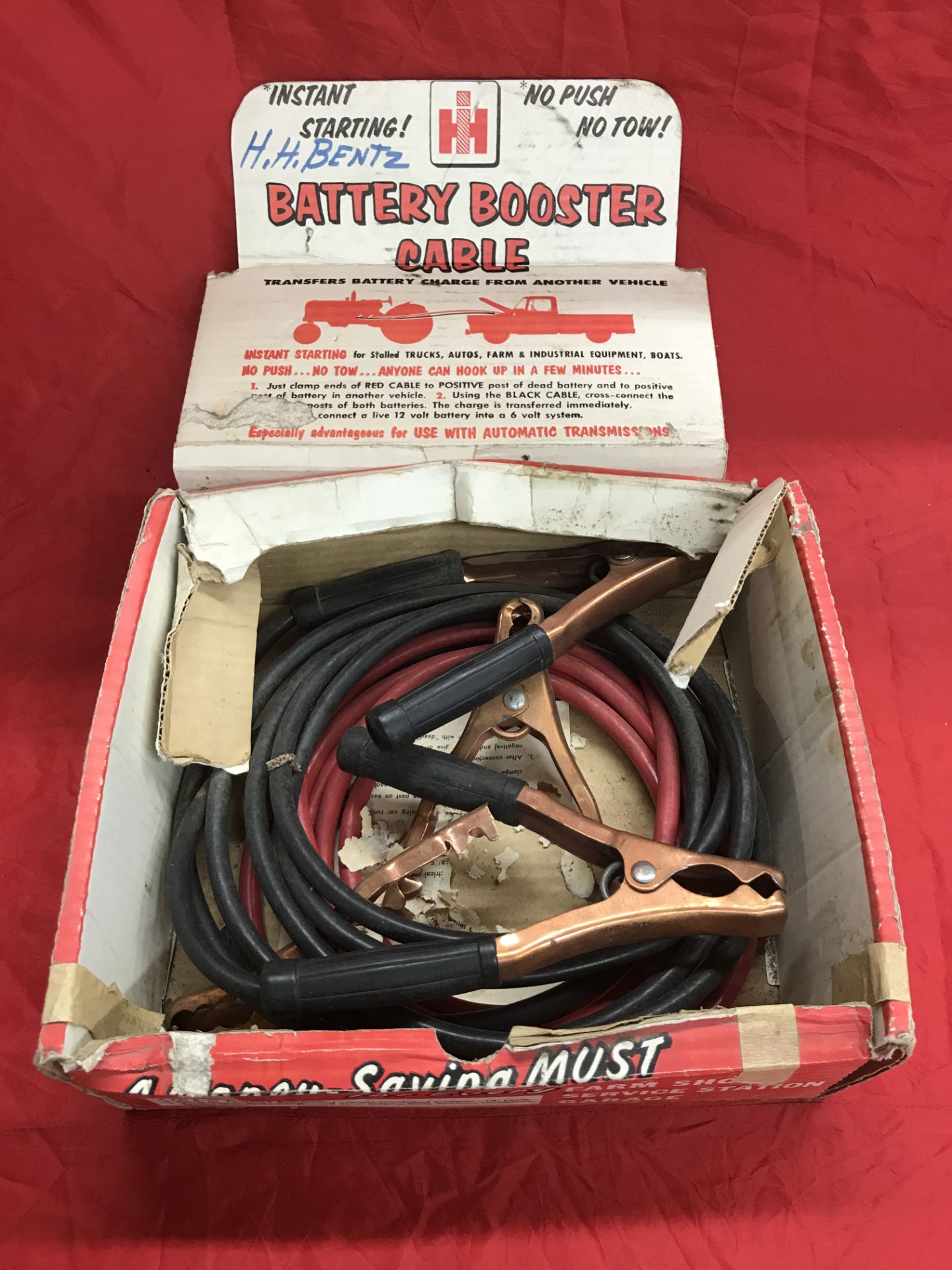 I-H Battery Booster Cables NIB (box rough)