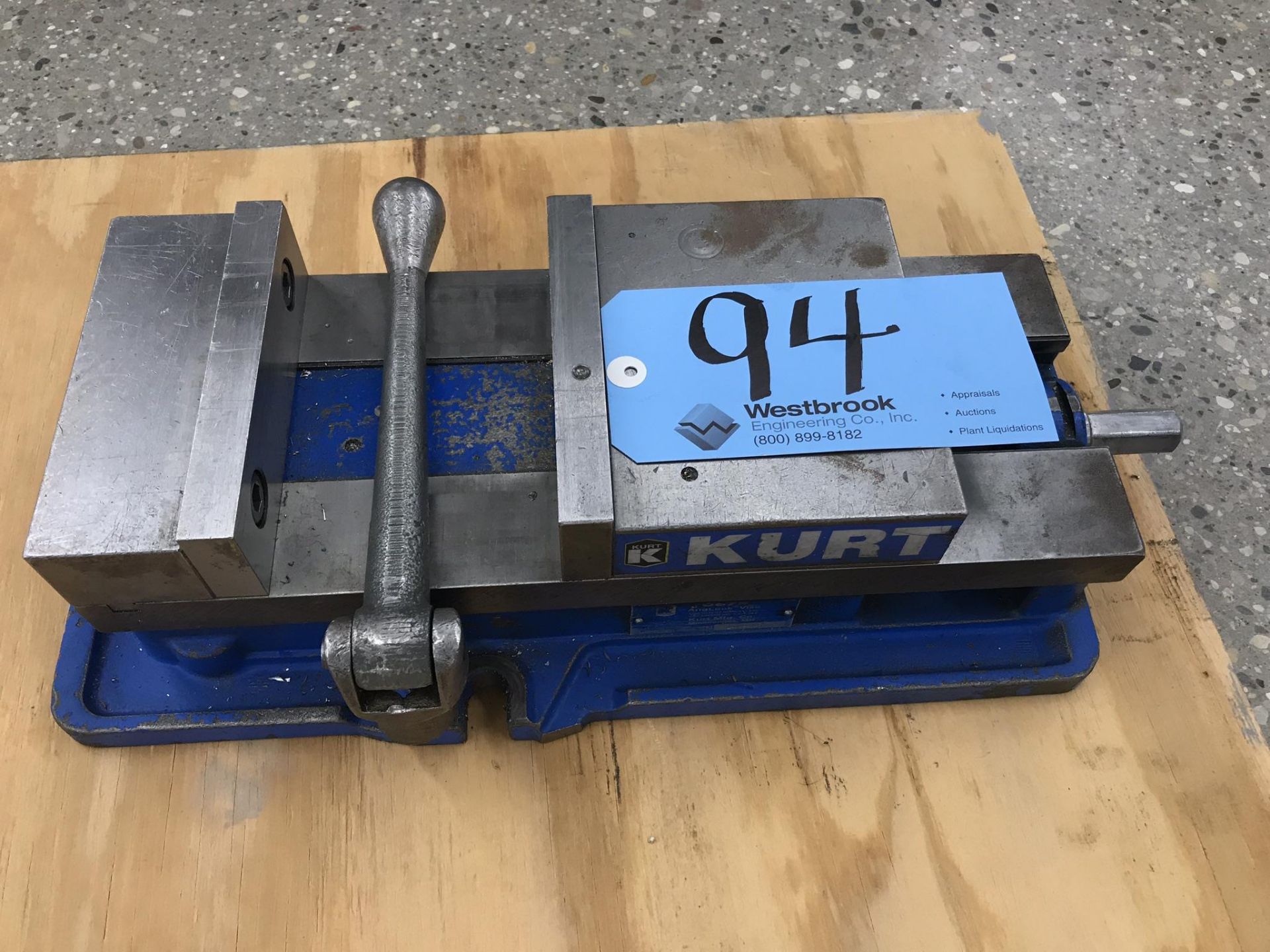 Kurt D675 Precision Machine Vise