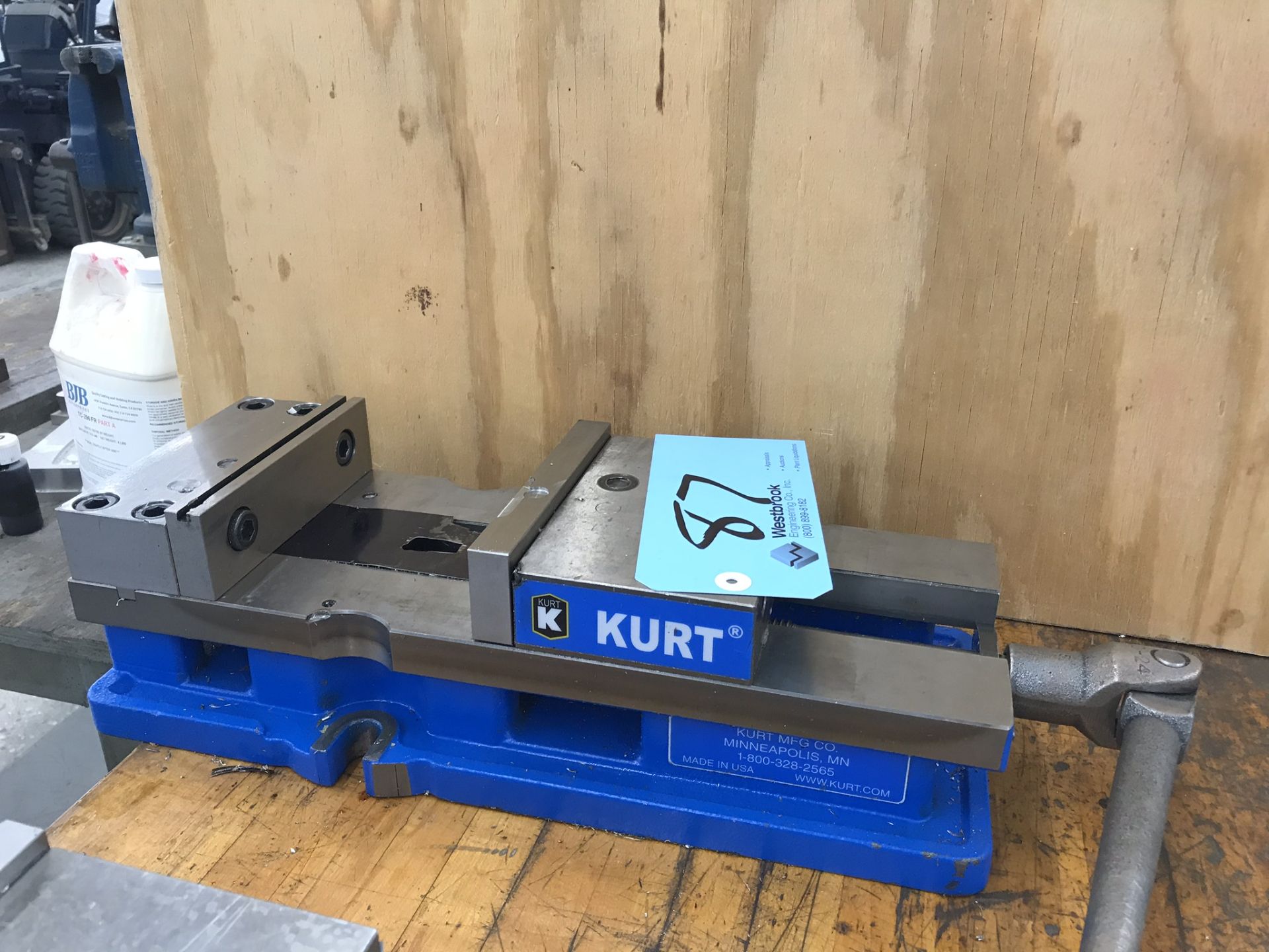 Kurt HD690 Anglock Precision Machine Vise