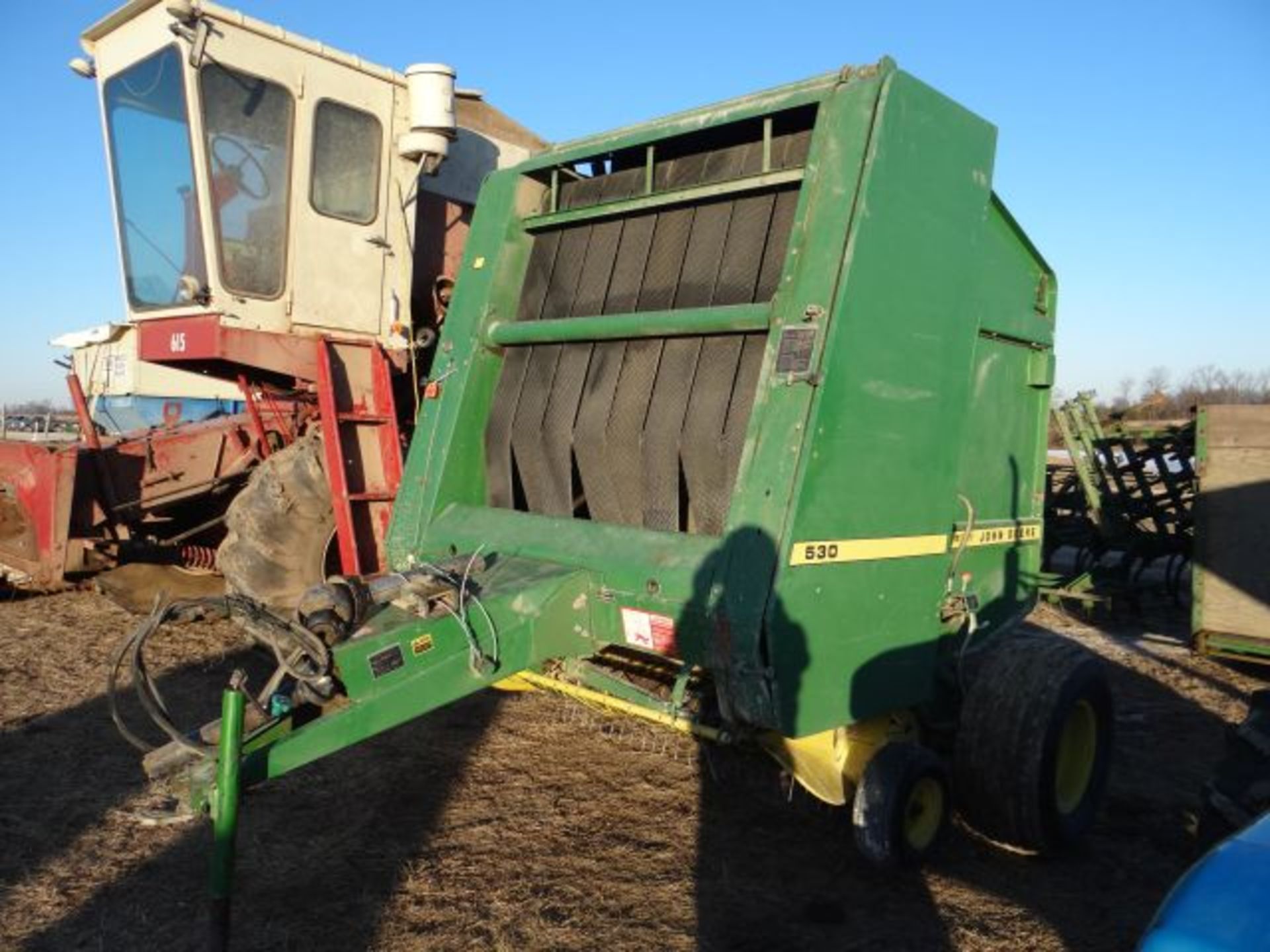 JD 530 Baler w/ 540 PTO, Manual & Monitor in Shed