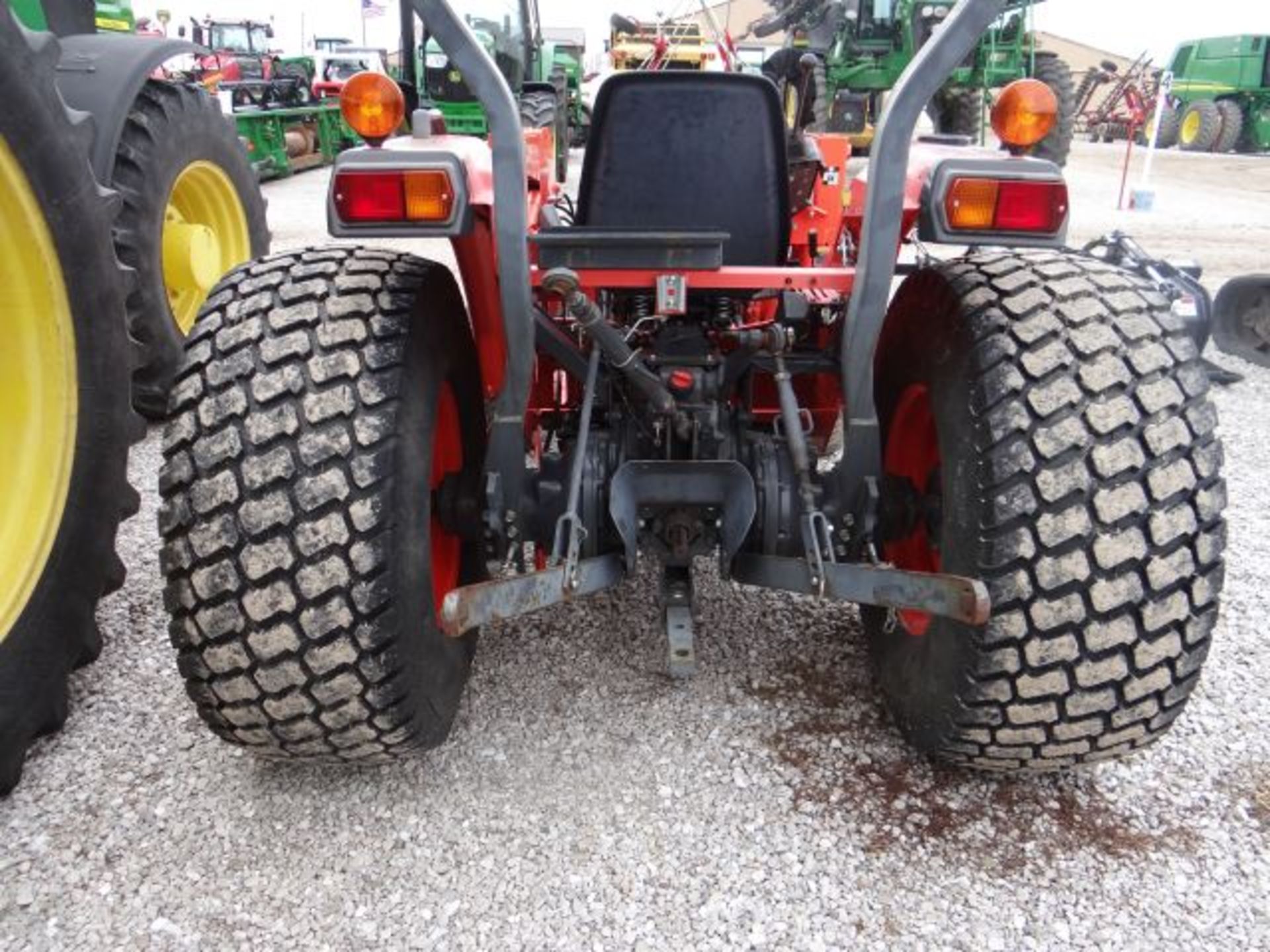 Kubota L4400D Tractor, 2010 w/ LA703 Loader, Turf Tires, sn#86174, 441 hrs - Image 4 of 5