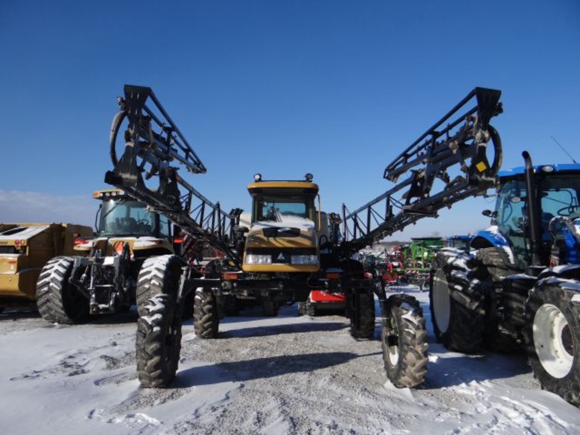 Spray Coupe 4460 #156468 80' Booms, Booms Have Some Welding And Repairs Done, Raven Accuboom Auto