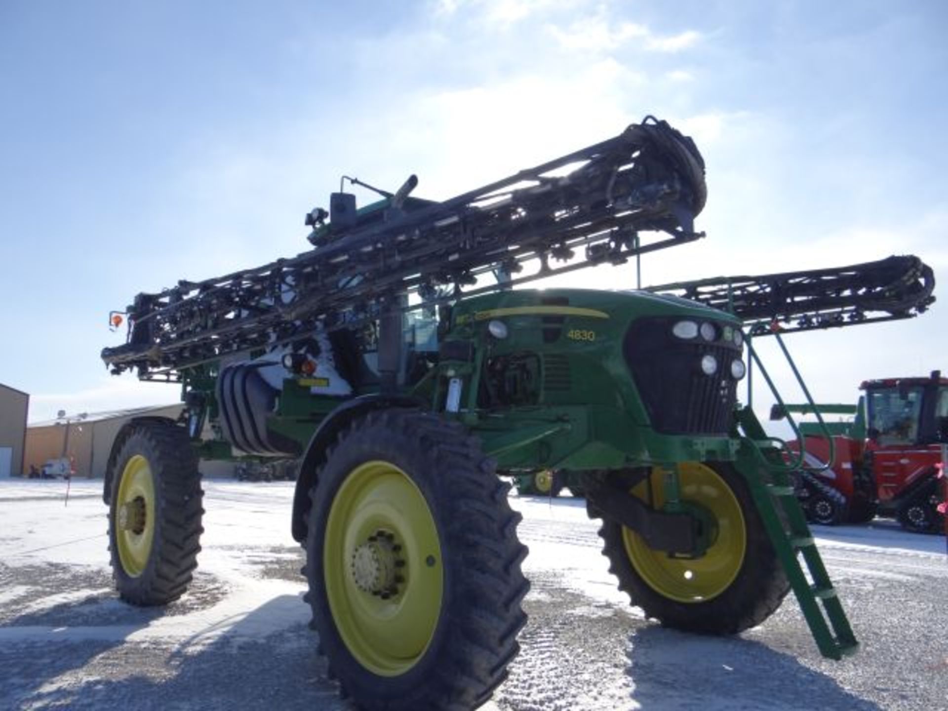 2012 JD 4830 Sprayer 100' Section Boom, 5 Sensor Auto Boom Trak- Hyd Tread Width Adjust, Deluxe - Image 3 of 6