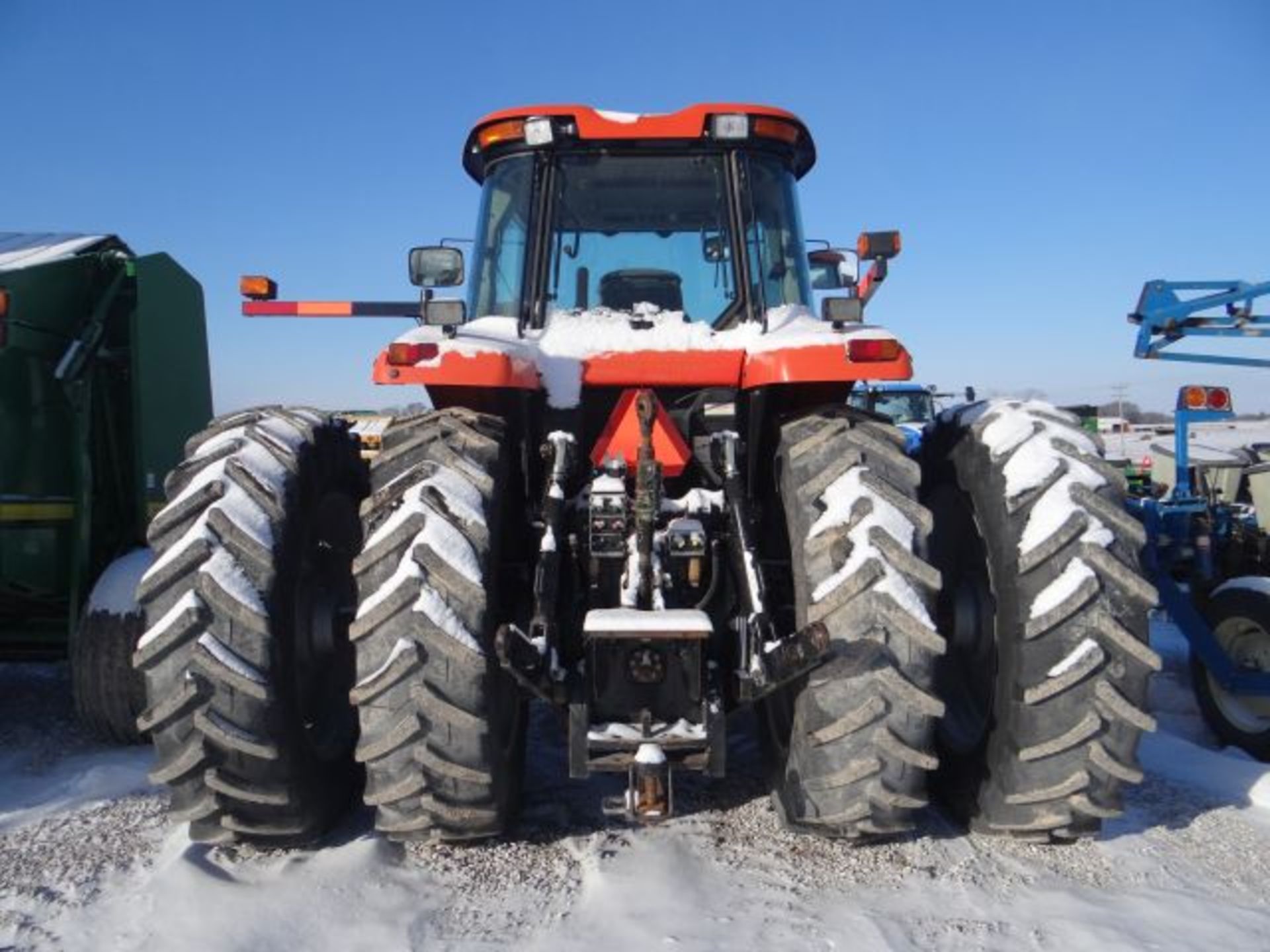 Agco DT180 Tractor 480/80/R46 Tires, MFWD, 2922 hrs,Front Fender, 4 SCV - Image 3 of 4