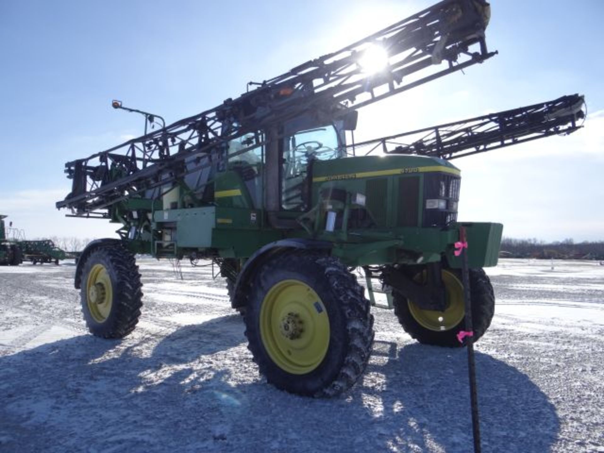 JD 4700 Sprayer - Image 3 of 4