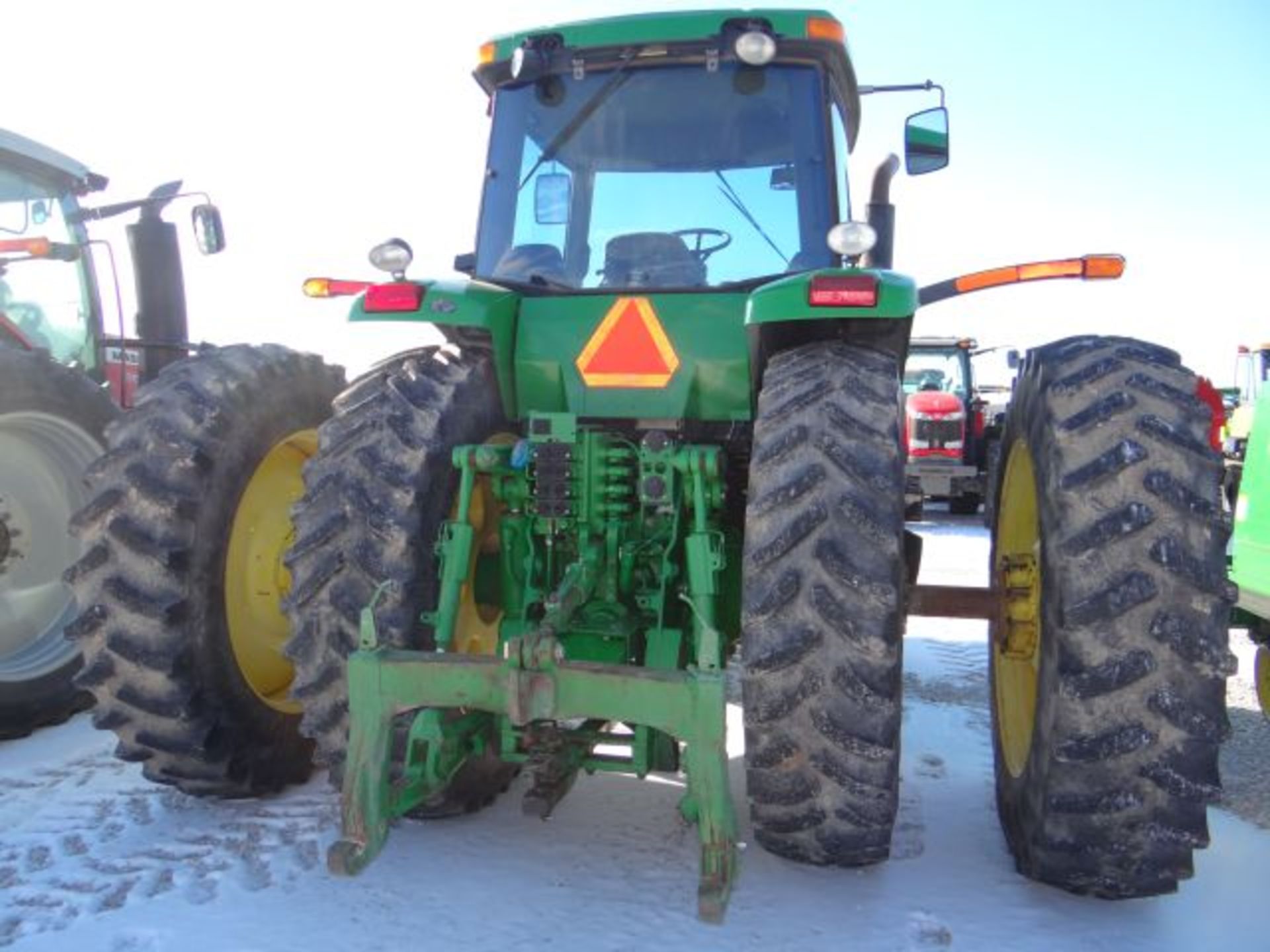 JD 8420 Tractor MFWD, 4 SCV, 18.4-46 Rear Tires, AutoTrac Ready, 6631hrs - Image 4 of 5