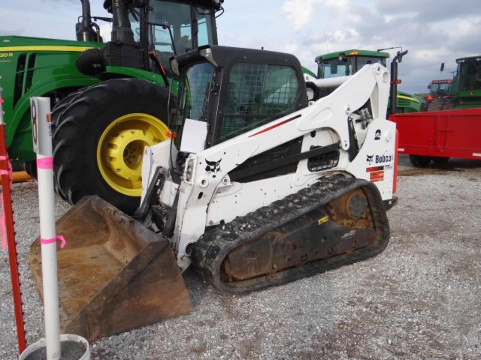 Bobcat T750, 2014 #158901, CTL, Cab w/ AC and Heat, Joystick Controls Switchable From ISO and H - Image 4 of 6