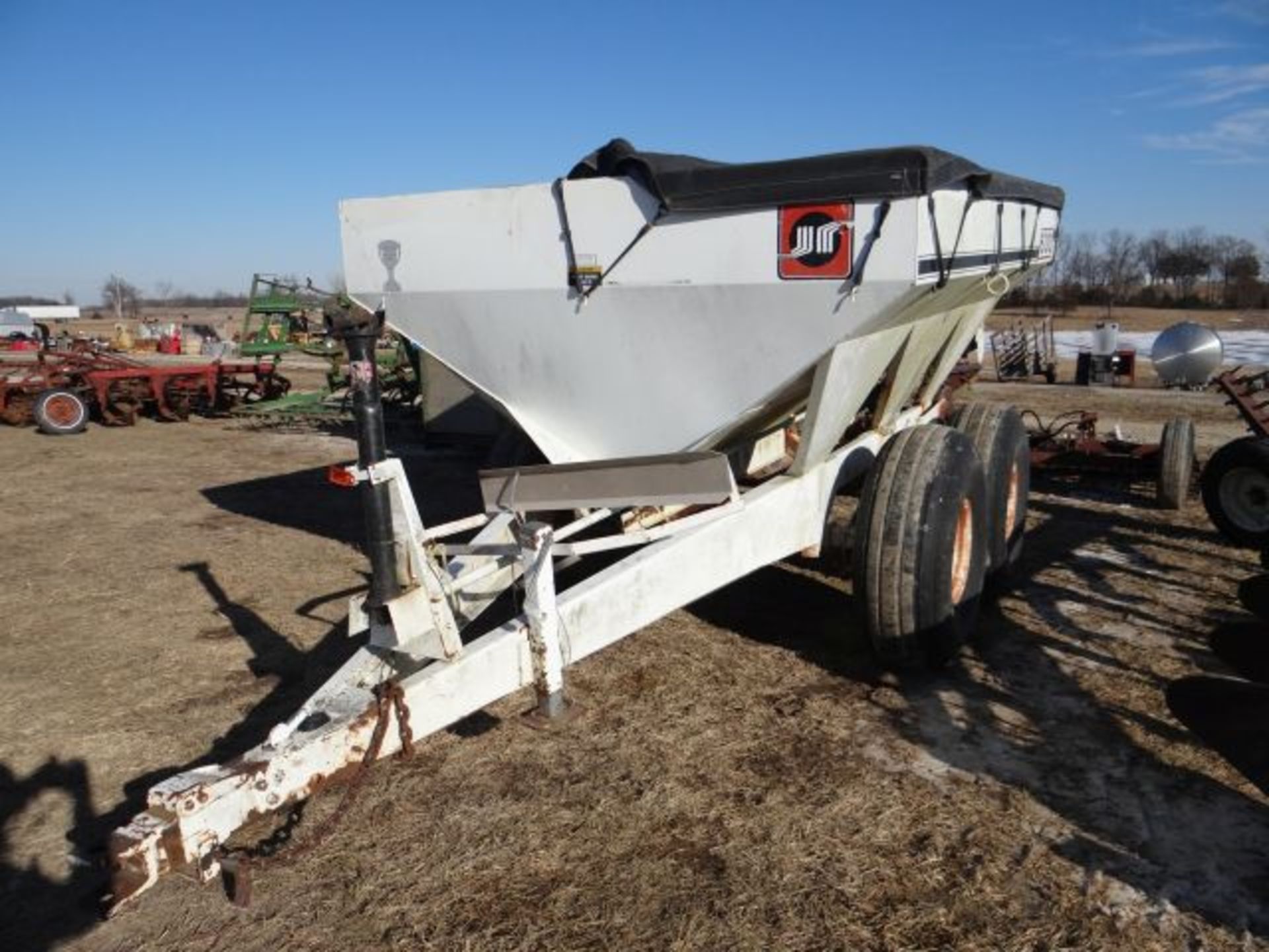 Wilmar Fertilizer Cart 6 Ton - Image 3 of 3