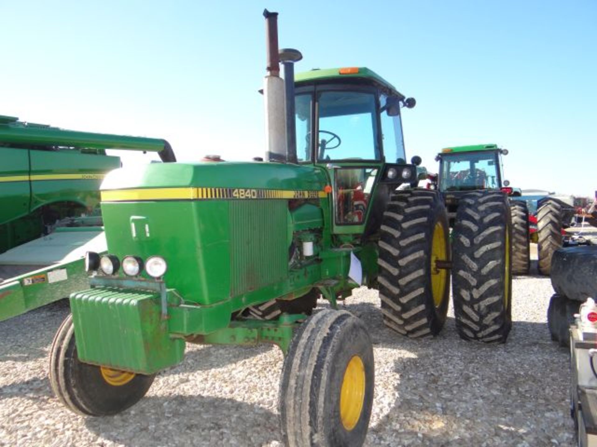 JD 4840 Tractor CAH, 7050 hrs, Farmer Owned, 7055 hrs