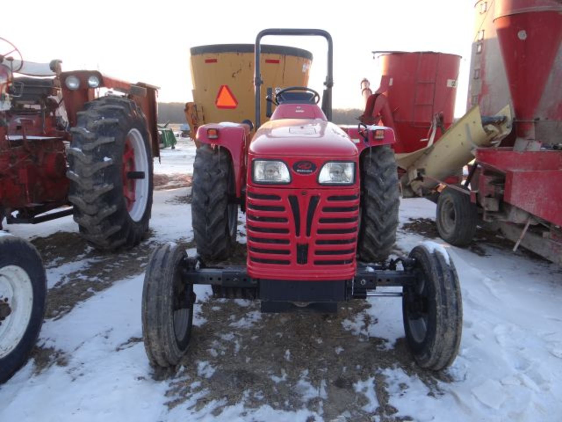 Mahindra 4025 Tractor, 2011 Has Had New Dash\Hour Meter - Image 2 of 4