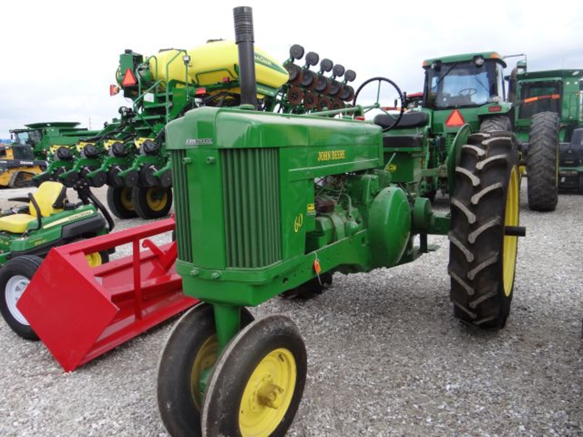 JD 60 Tractor, 1953 Dual Fuel, Rebuilt Motor, New Rings & Bearings, All New Gaskets, New Radiator, - Image 3 of 5