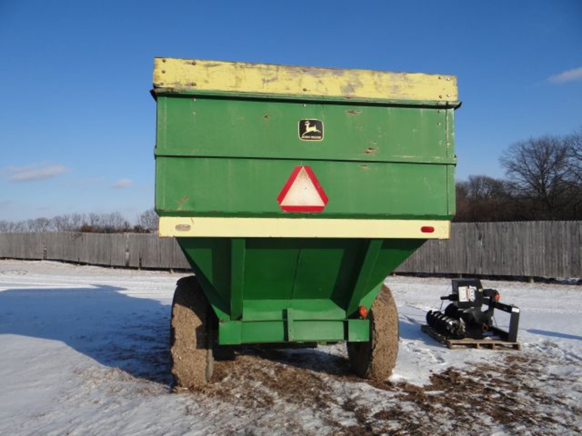 JD 510 Grain Cart - Image 3 of 3