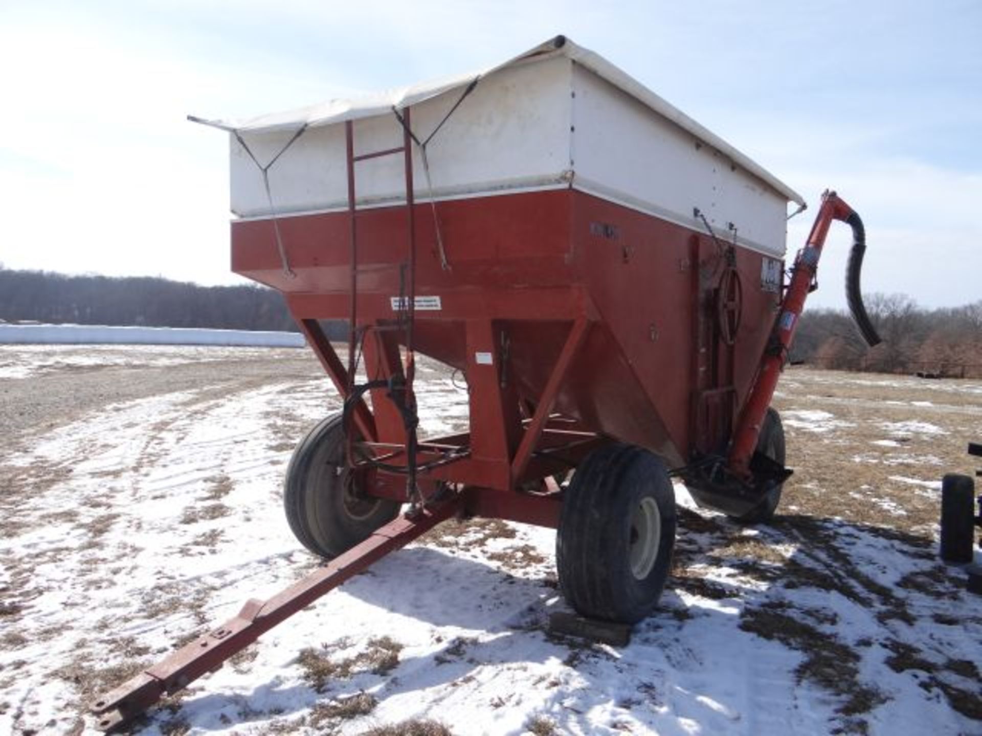 M&W Red Wagon With Hydraulic Seed Auger - Image 2 of 2