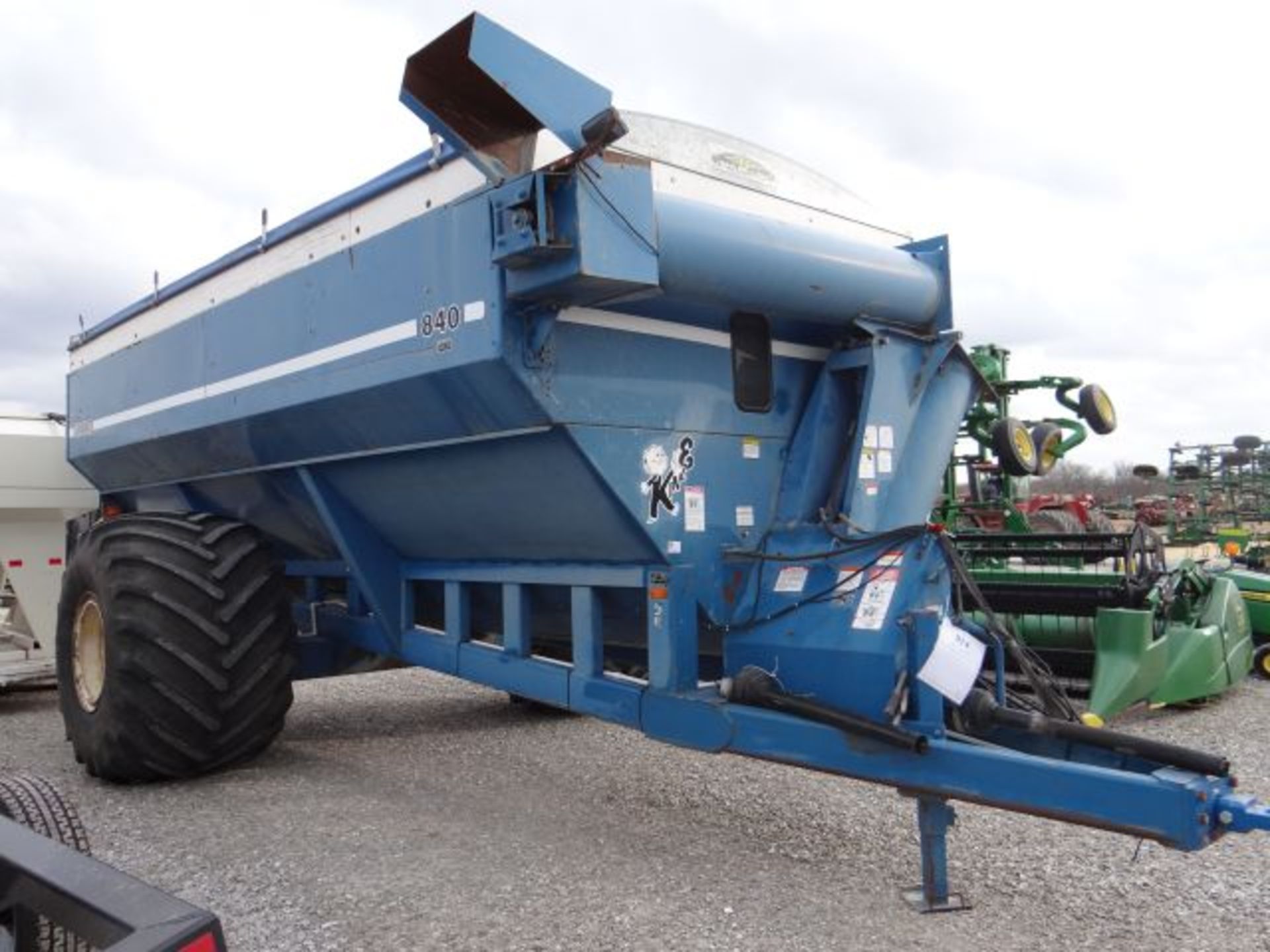 Kinze 840 Grain Cart, 1994 #148557, 840 Bushel, 66X43.00X25 Tires, Tarp, sn# 500854 - Image 3 of 4