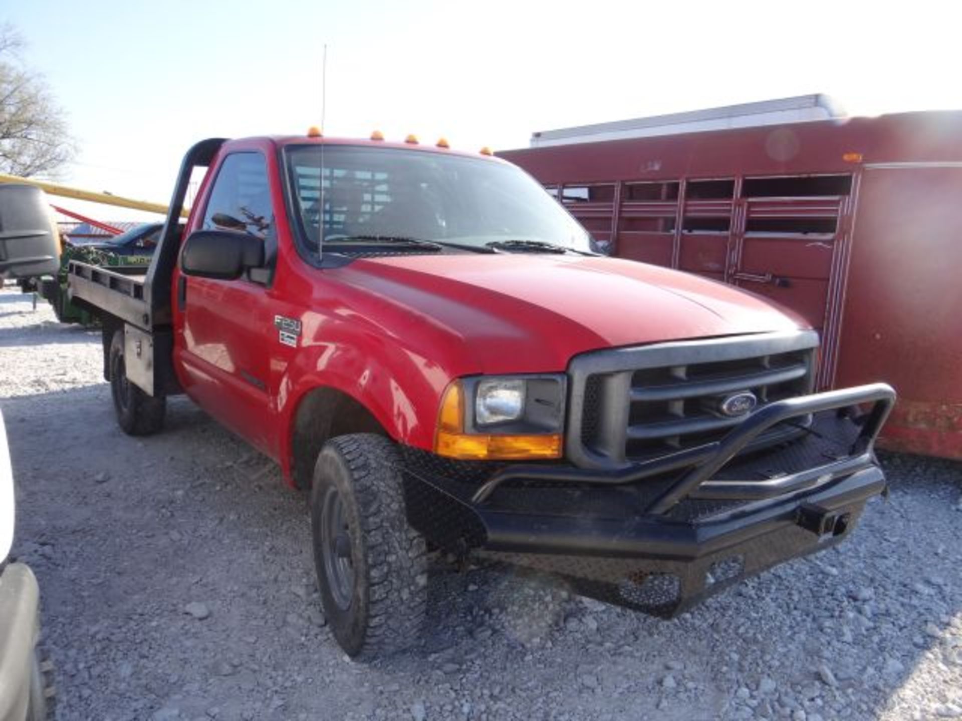 2000 Ford F250 Truck - Image 3 of 5