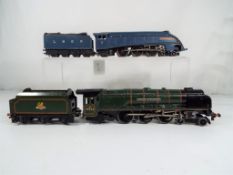Model Railways - a Hornby type EDL1 three rail OO gauge 4-6-2 locomotive with tender in blue LNER