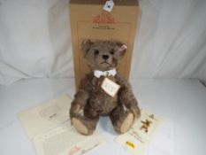 Steiff - a good quality Caramel Steiff Bear, British Collectors Teddy Bear 2004,