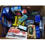 Diecast Models - a quantity of diecast model motor vehicles to include Cararama, Lledo, Hot Wheels,