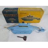 Sutcliffe Models - A Sutcliffe Models 'Unda - Wunda' tinplate clockwork diving submarine in light