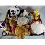 Bears - a good lot of teddy bears and soft toys