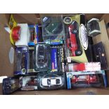 Diecast - Nineteen diecast model motor vehicles contained in original packaging to include Corgi,