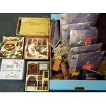 Dolls - a large quantity of dolls house furniture and model kit parts from the Del Prado Scenes of