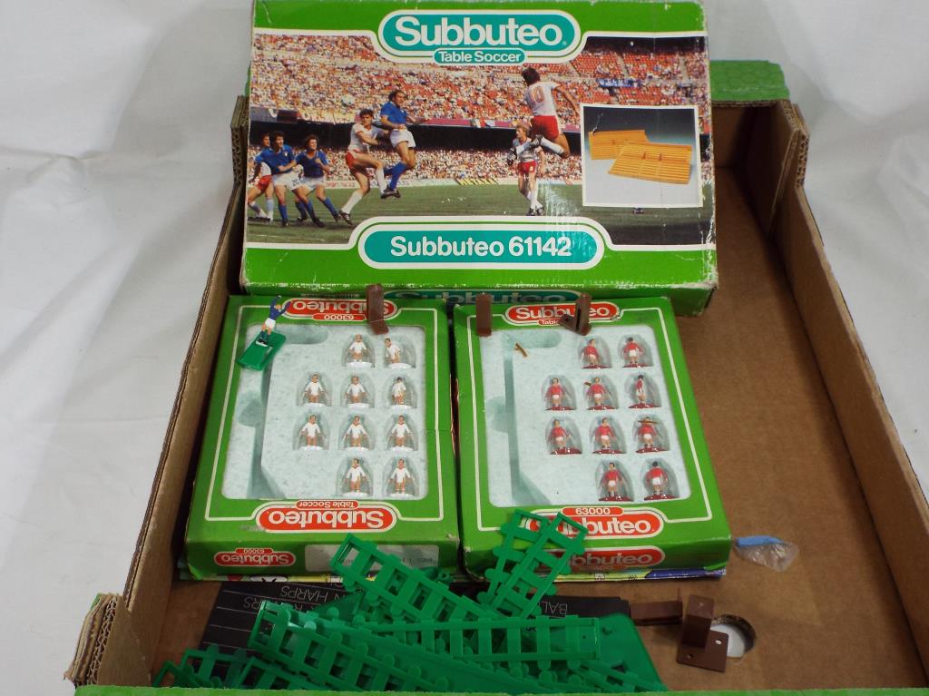 Subbuteo - two teams Manchester United and Liverpool's second kit,