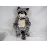 Charlie Bears - a large Charlie Bear entitled Reggie, product code CB093845, with tags,