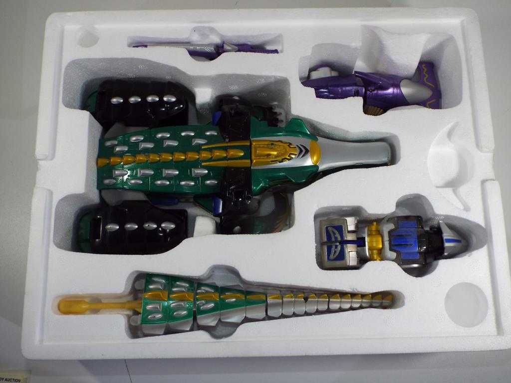 Power Rangers - Power Rangers Wild Force, Deluxe Predazord in original box with instructions, box E, - Image 2 of 2