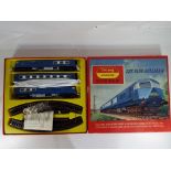 Model Railways - A boxed Triang Hornby OO gauge electric train set The Blue Pullman RS.