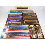 Model Railways - thirteen items of OO gauge rolling stock in original boxes from Main Line, Grafar,