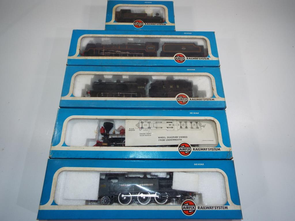 Model Railways - five OO and HO gauge steam locomotives in original boxes by Airfix #54154-0,