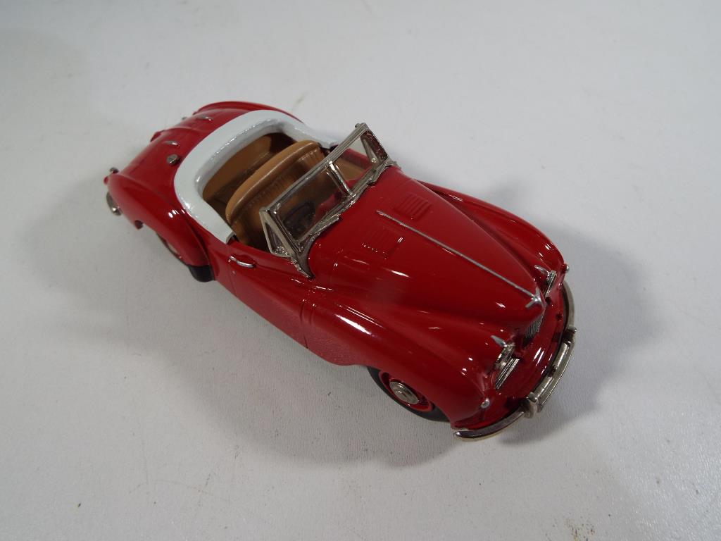 Pathfinder Models - a handbuilt 1:43 scale diecast model 1952 Jowett Jupiter convertible # PFM18 - Image 2 of 2