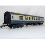 Model Railways - a collection of Lima O gauge comprising a mk1 first class coach in original box