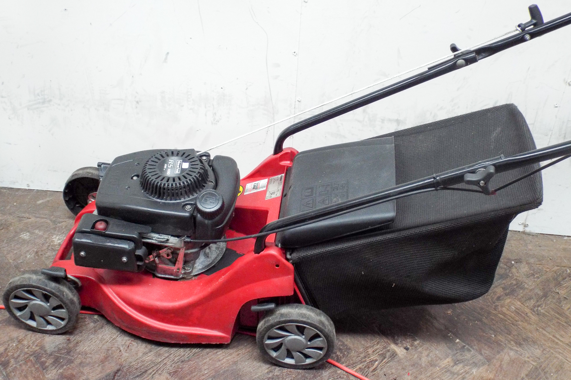 Lot 36 - A Mountfield RS100 self propelled lawn mower