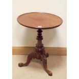 Circular Victorian mahogany occasional table standing on turned pillar tripod base 20" diameter