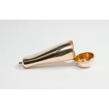 9ct rose gold cheroot holder, hall marked. Gross weight 12.