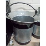 Galvanized bucket with bevelled lip