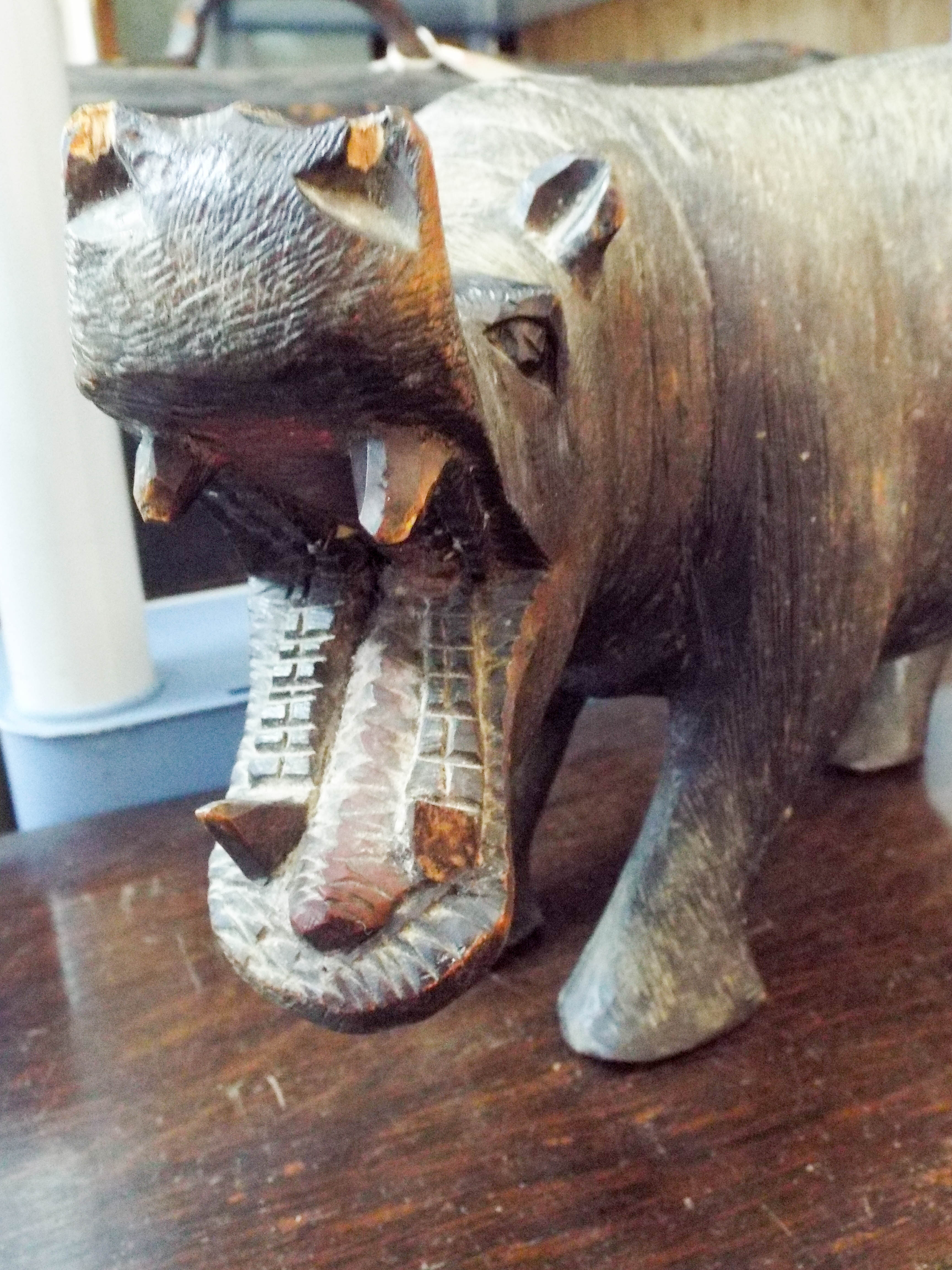 A carved treen model of a hippo - Image 2 of 2