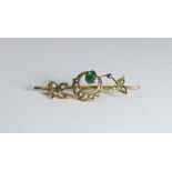 Edwardian 9ct gold emerald and seed pearl bar brooch
