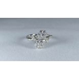 Diamond ring, matching the preceding lot,