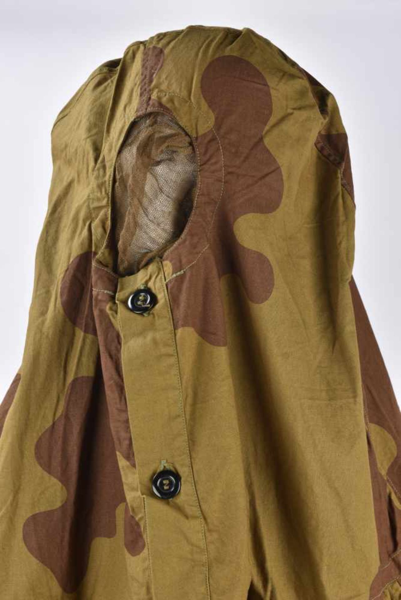 Tenue camouflée amoeba du type 1 Il s'agit d'une robe ample possédant capuche et fermant par - Bild 3 aus 4