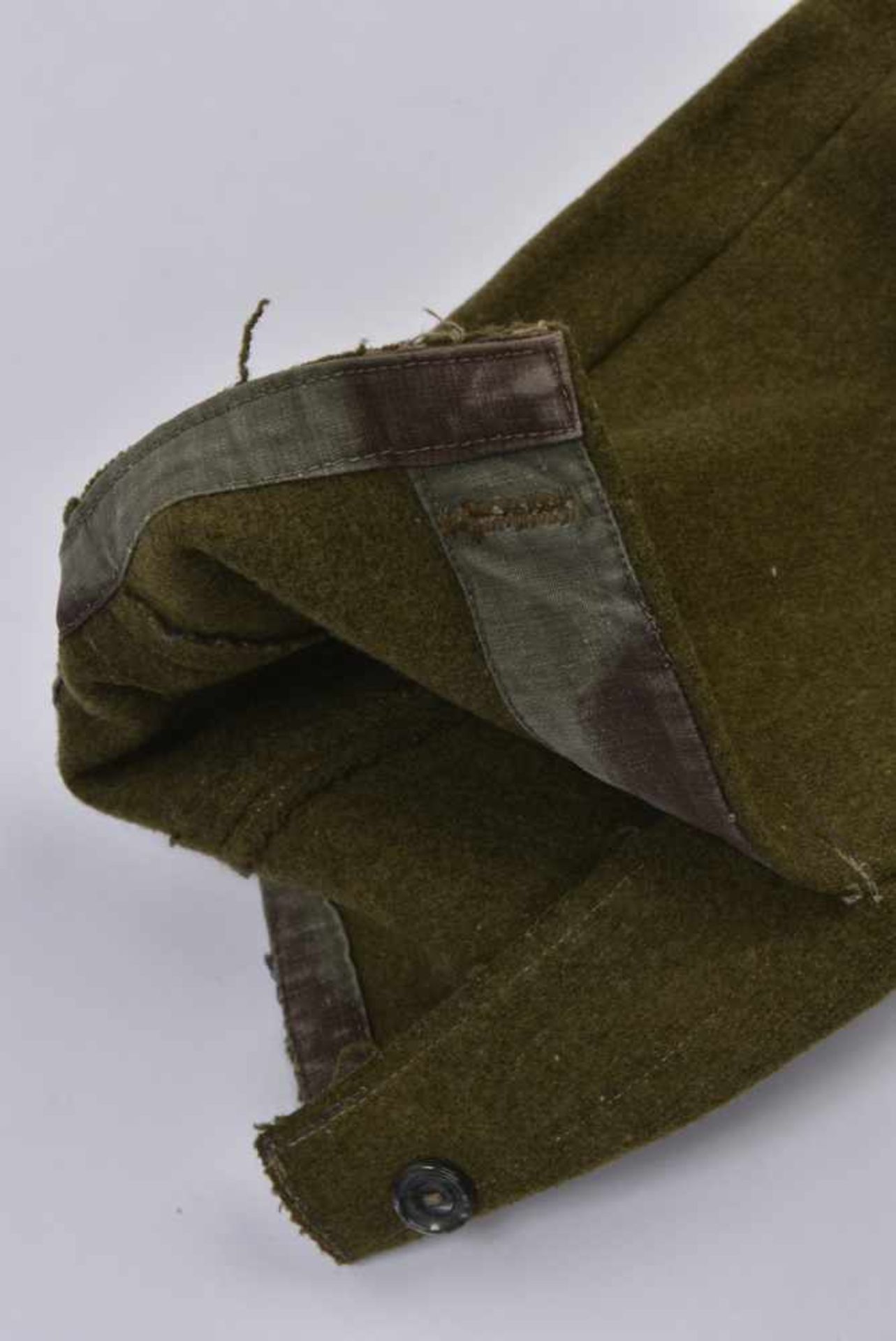 Culotte troupe M.35 hiver en laine Fabrication de guerre. Les poches ainsi que les renforts sont - Image 2 of 4